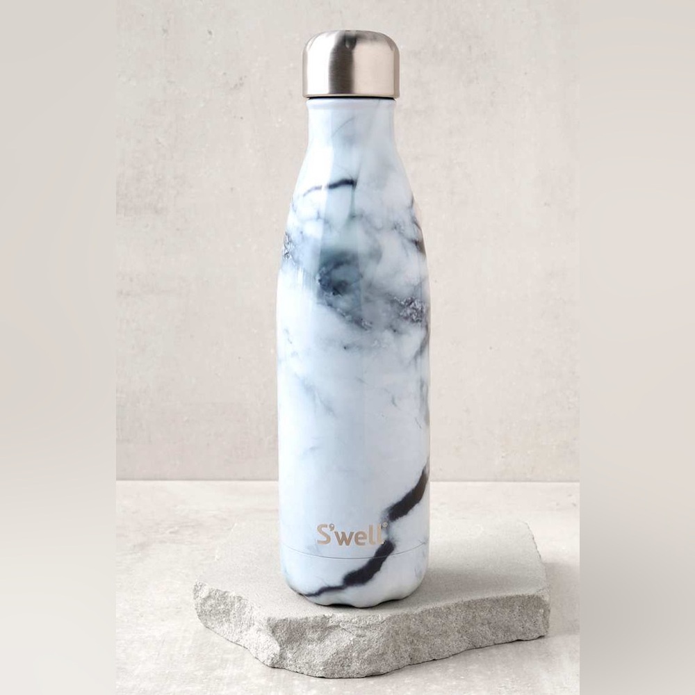 S’well White Marble 17oz Stainless Steel Insulated Water Bottle